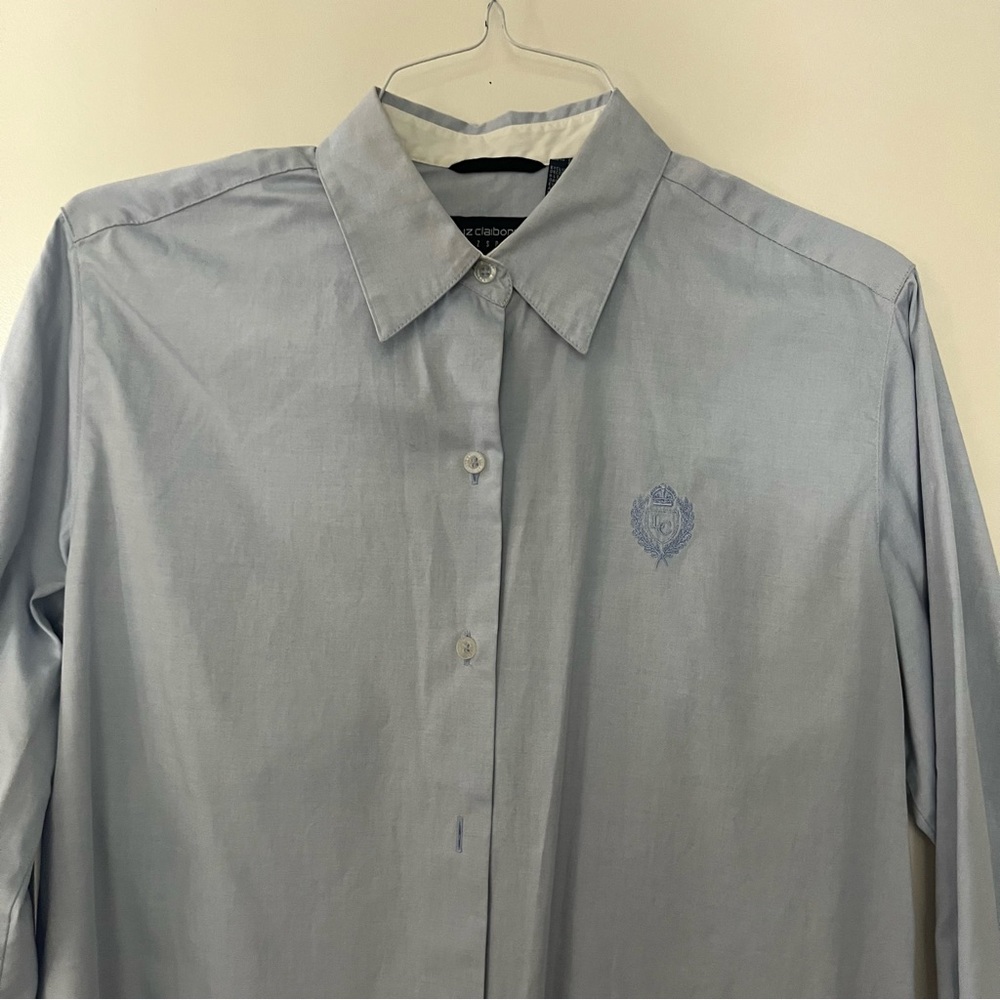 LIZ CLAIBORNE Liz Sport Blue Button Up Sz M Logo Long Sleeve Shirt Blouse EUC